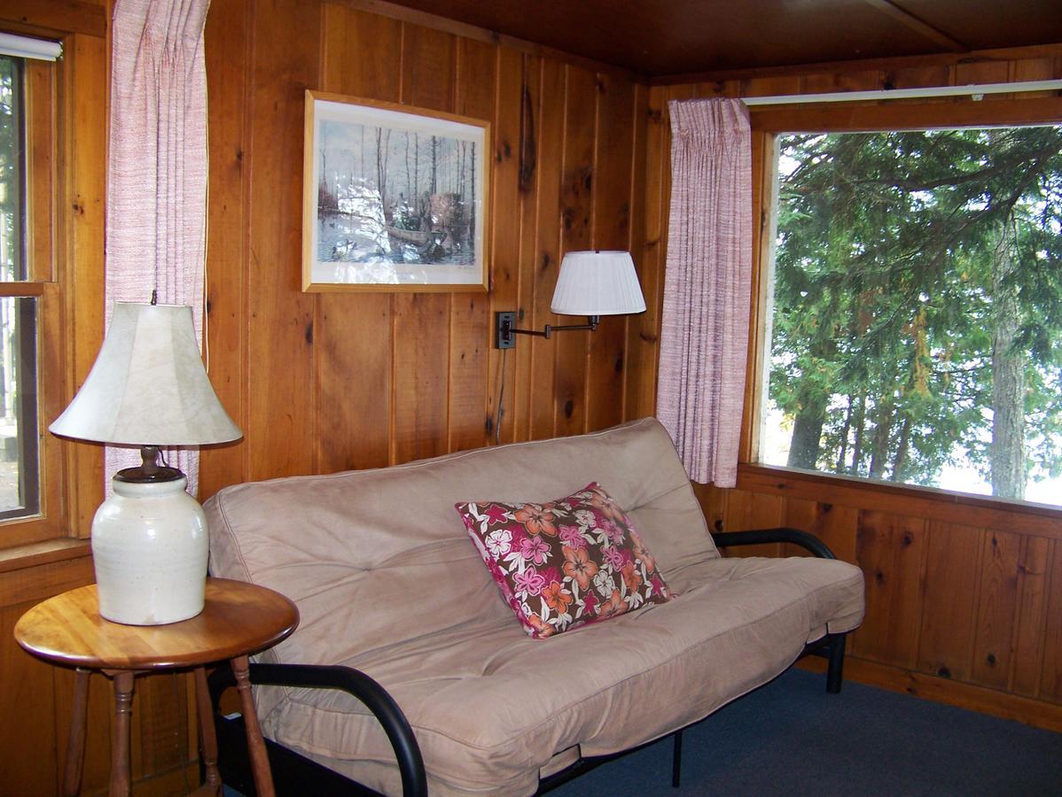 Oak Ridge Hotel Phelps Екстериор снимка