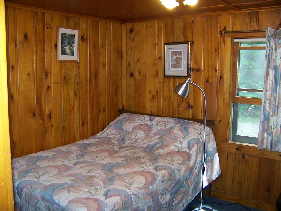 Oak Ridge Hotel Phelps Екстериор снимка